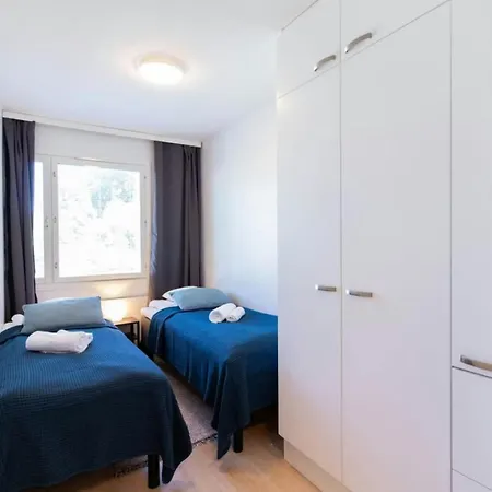Convenient 2 Bedroom For 4 * Espoo